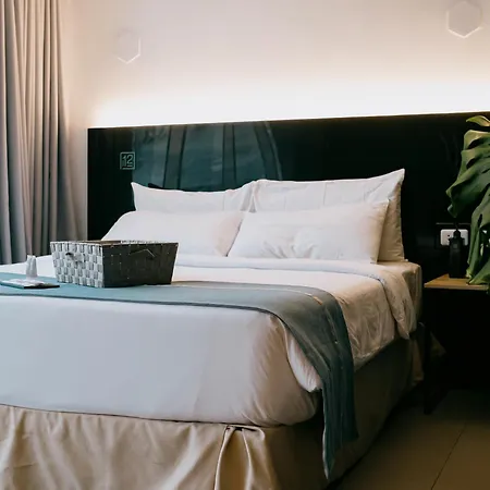 Dosi Hotel Ph