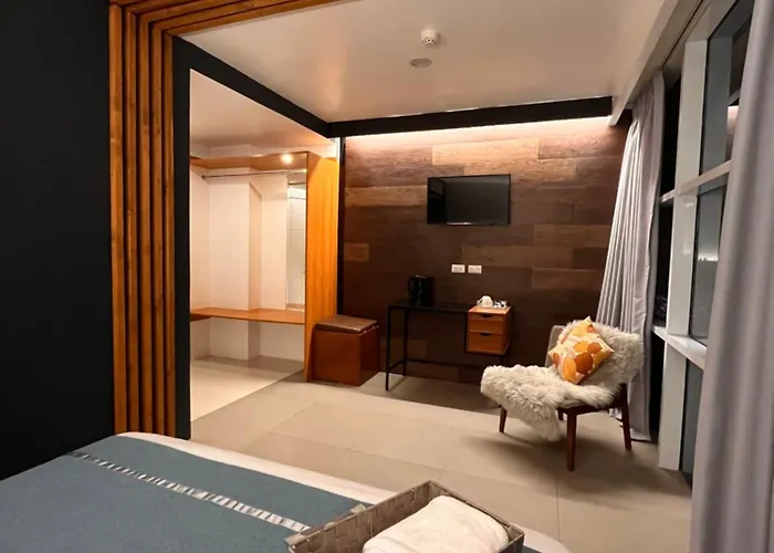 Dosi Ph 5* Talisay (Cebu)